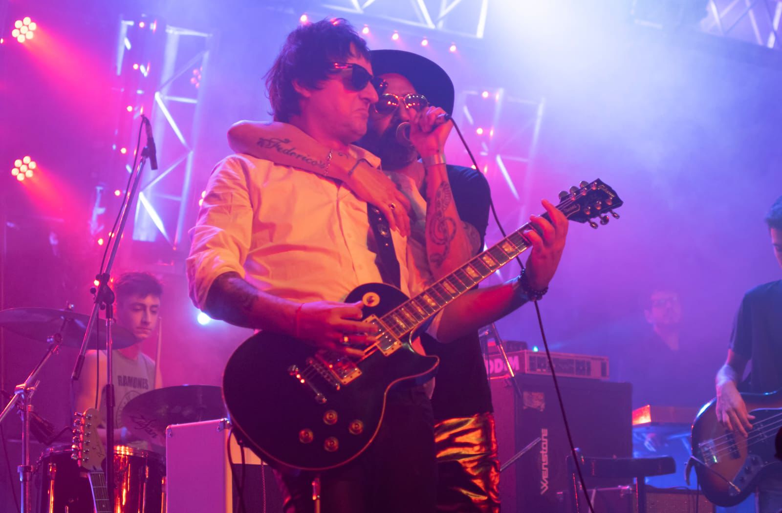 Pelusones en escenario